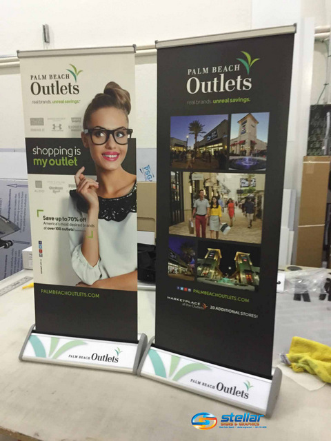 Table Top Retractable Banner Stand West Palm Beach FL